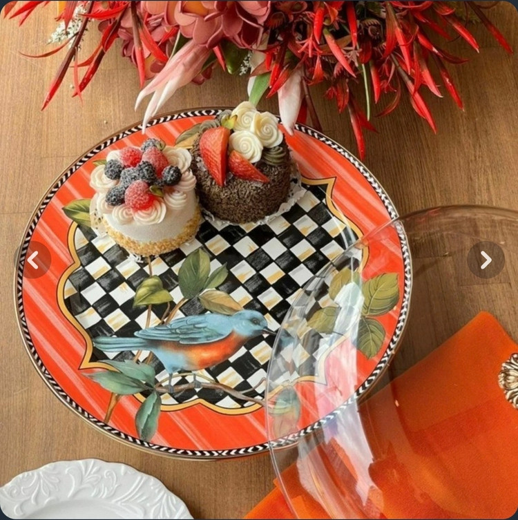 کیک خوری طرح گنجشک میس بتی